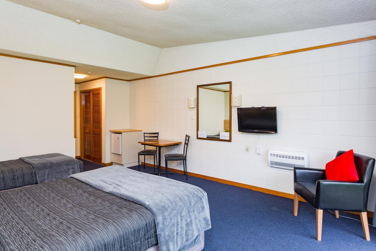 The Redwood Hotel Christchurch Extérieur photo